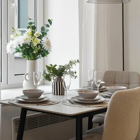 Apartment Old Town Design - 3 Min To Christmas Market *