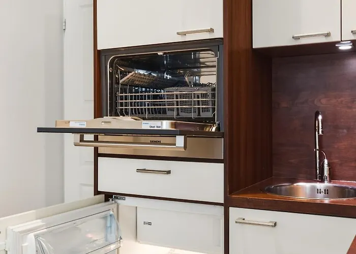 Old Town Design - 3 Min To Christmas Market Appartement