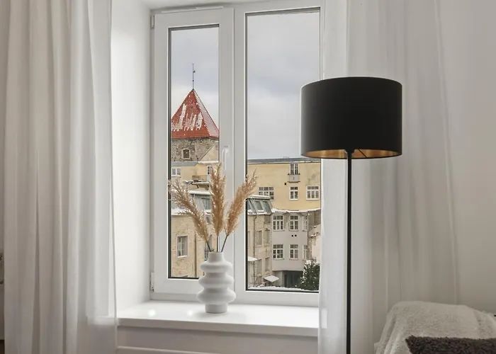 Old Town Design - 3 Min To Christmas Market Tallinn